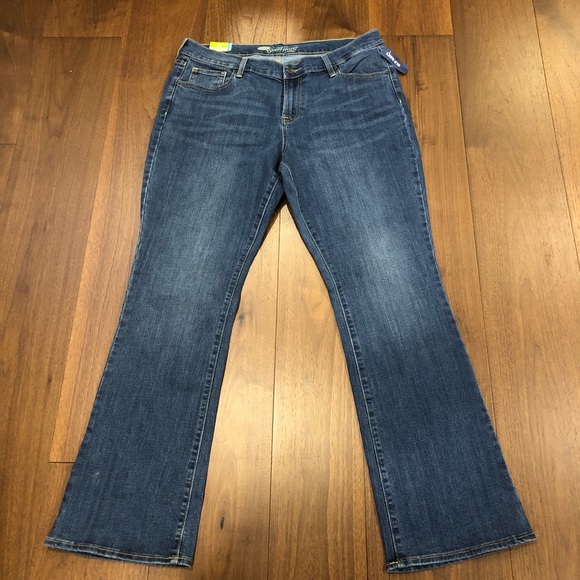 BNWT Old Navy Sweetheart Bootcut sz 14 - Picture 4 of 7